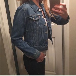 Fitted Levi’s Jean Jacket